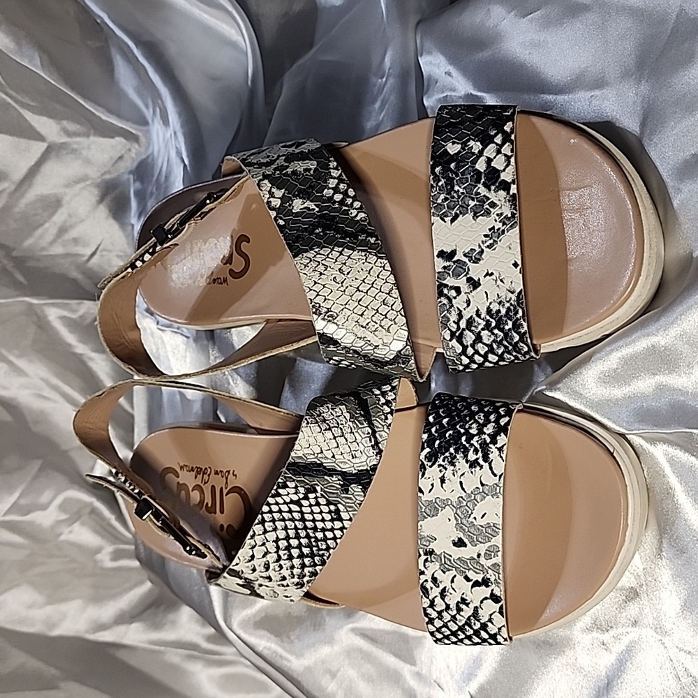 Circus by Sam Edelman Reptile Print Sandals Size 8 1/2